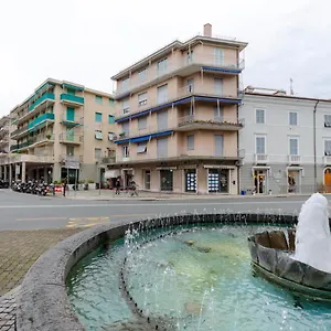 https://altido-elegant-flat-close-to-seaside-with-car-park.hotelitalianriviera.com