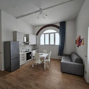https://milano-naviglio-pavese.it-lombardy.com