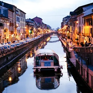 https://apt-in-fully-equipped-private-single-room-with.it-lombardy.com