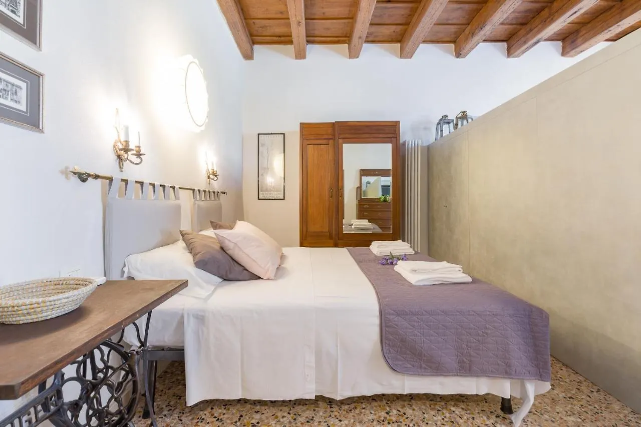 Gaetanotrezza14 Apartment Verona